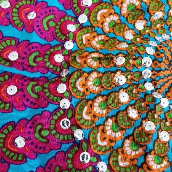 Gorgeous Multicolored Scarf; 40 x 64 inches; decor and fringe on edges - Picture 3 of 5